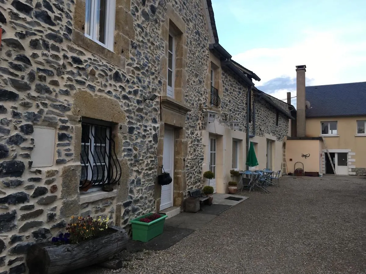 Bed & Breakfast Aux Portes D'Aubrac Studio 2 Personnes Condom-d'Aubrac